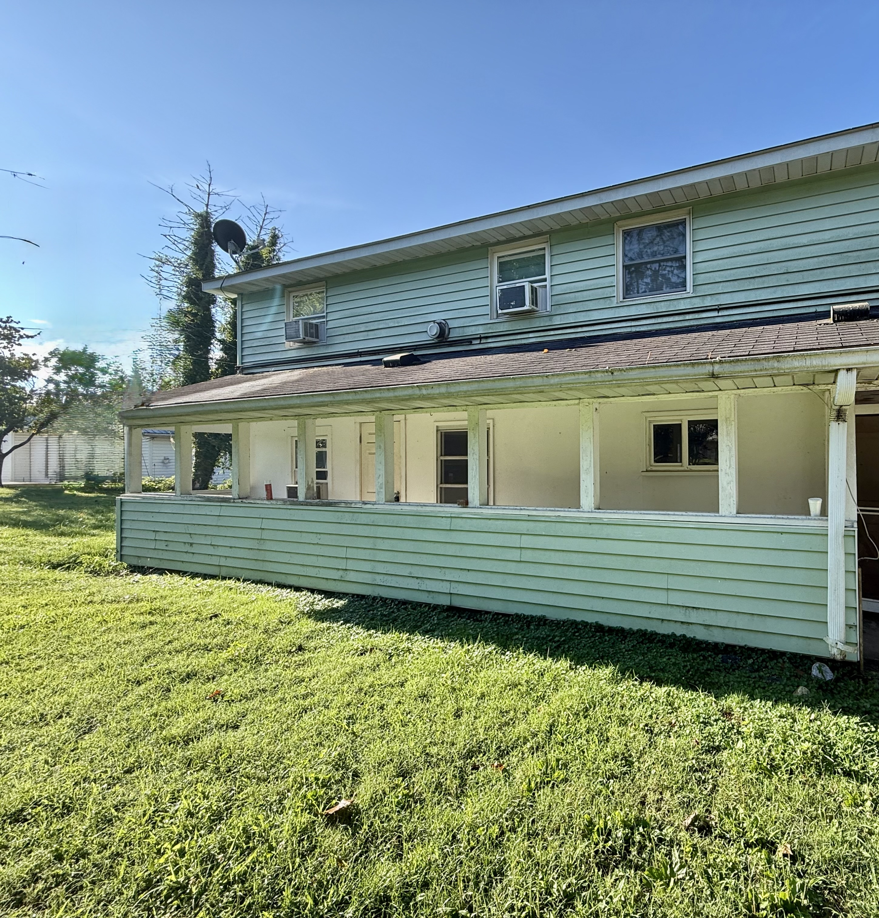 317 W Allen St