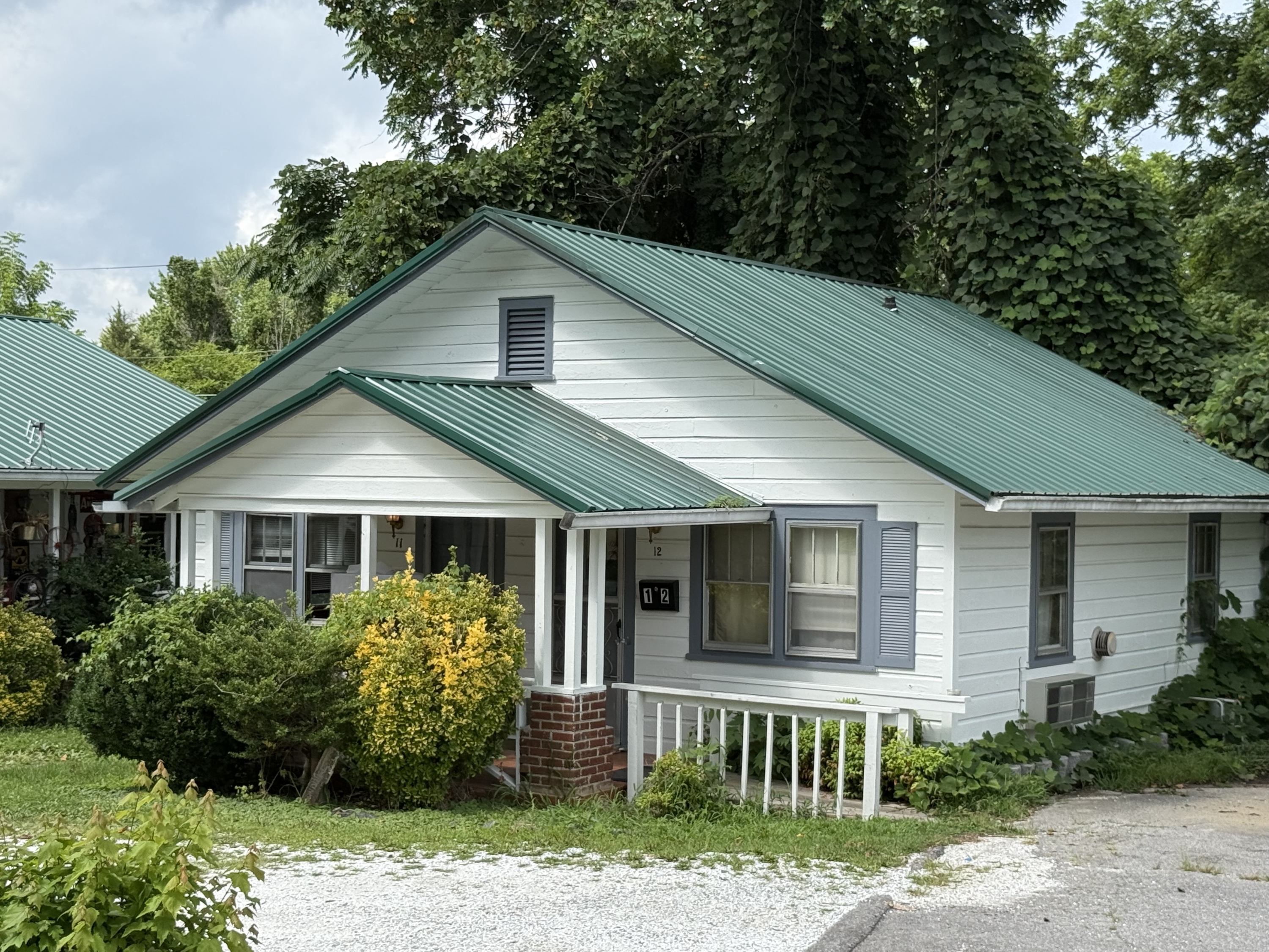 920 Greenville Hwy